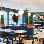 Adagio Royal Mile 4* Edimburgo