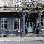 No11 Boutique & Brasserie