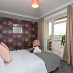 Daire Spacious 3db -15 Minutes From Centre