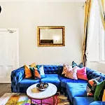 Apartment Lovely 4 Bedroom With 7 Beds And Free Parking Edinburgh