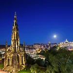 Hotel Ibis Centre Royal Mile 3*