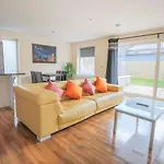 Stylish Modern Newly Built 15 Min From Centre Daire Edinburgh