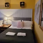 Luxe بيت ضيافة
