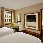 Sheraton Grand & 5*