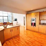 شقة Spacious Penthouse إدنبرة