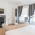 Castle Lejlighedshotel