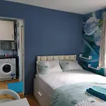 Проживание в семье The Retreat Edinburgh, 2-minute Walk To Bus Stop *