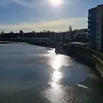Calming Sea View Lejlighed Edinburgh