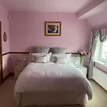 Carmichael Bed and breakfast