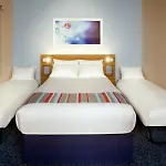 Travelodge Airport Ratho Station Hotel 3*