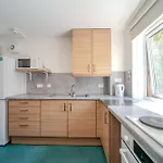 Joivy Affordable 2, 4, 5 And 6 Bed Private Flats, In Historic Old Town (adults Only) * Edinburgh