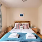 Appartement Guestready - Bright Near New Town *