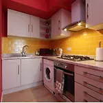 Hotell Drumdryan Ground Floor *