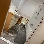 Floor Apartamento *
