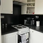 Gogarstone