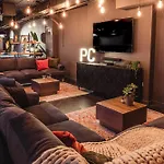 Ensuites In Portsburgh Court *