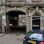 Stunning 1bd Flat In Centre - Pass The Keys *