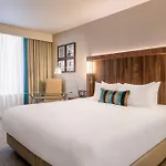 Courtyard By Marriott מלון