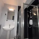 Park View Hotel *
