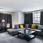 Radisson Blu Hotel, Centre Hotel