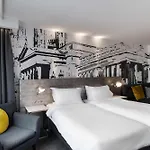 Hotel Radisson Blu Hotel, Centre 4*