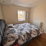 The Shore Modern 2 Bedroom *