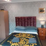 Ivy- Braveheart 3* Edinburg
