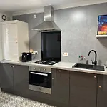 Private Main Door Lovely 2 Bedroom * Эдинбург