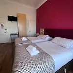 Regent House - Centre 3* Edinburgh