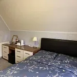 Hillhouse 3*