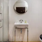 Bonnie - Smart Boutique - Haymarket Hotel