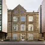 Appartamento Quartermile Cosy Nest