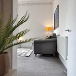Magic Of Meadows 4 Bedroom Flat *