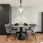 Apartment Sovo - Luxury Old Town Design With Fireplace *