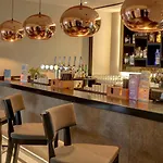 Hill Place Otel