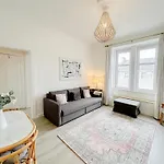 Chic Flat Close To Edinburgh, Airport, & Zoo * Εδιμβούργο