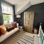 Modern Vintage Bliss Near Calton Hill Апартаменты *