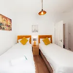 Central Edinburgh Apartment By The Castle Apartmán Edinburgh