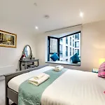 Lägenhet Lovely 1-bedroom Unit Near Castle Edinburg