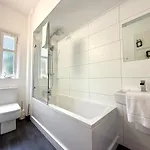 New Town Luxury 1 Bed *