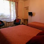 Averon 3*