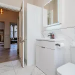 Pass The Keys Beautiful Modern Historical Flat Close To Castle