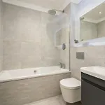 شقة Elegant Flat With Garden In West End