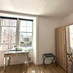 Cosy In Centre , 2 Bedroom1 Bathroom 아파트 에든버러