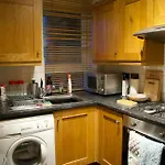 Appartamento Newly Refurbed With Free Parking Edimburgo