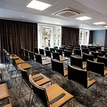 酒店 希尔顿爱丁堡卡尔顿酒店 4*