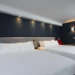 Hotel Express West By Ihg 3*