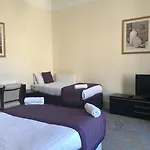 Cairn & Ξενοδοχείο με διαμερίσματα