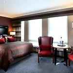 Hotel Marriott Holyrood 4*