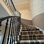 Armadillo Guest House- Adults Only * Edinburgh